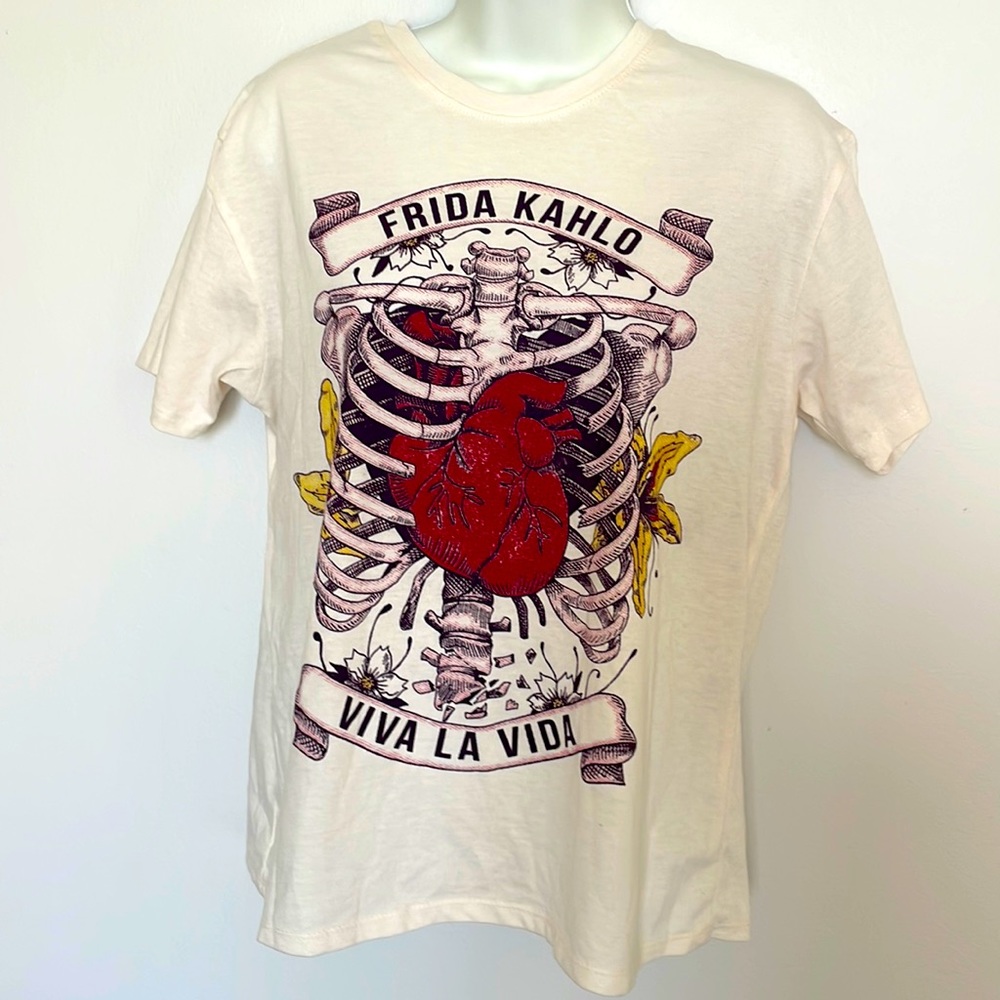 NEW WITH TAGS! Frida Kahlo Tshirt